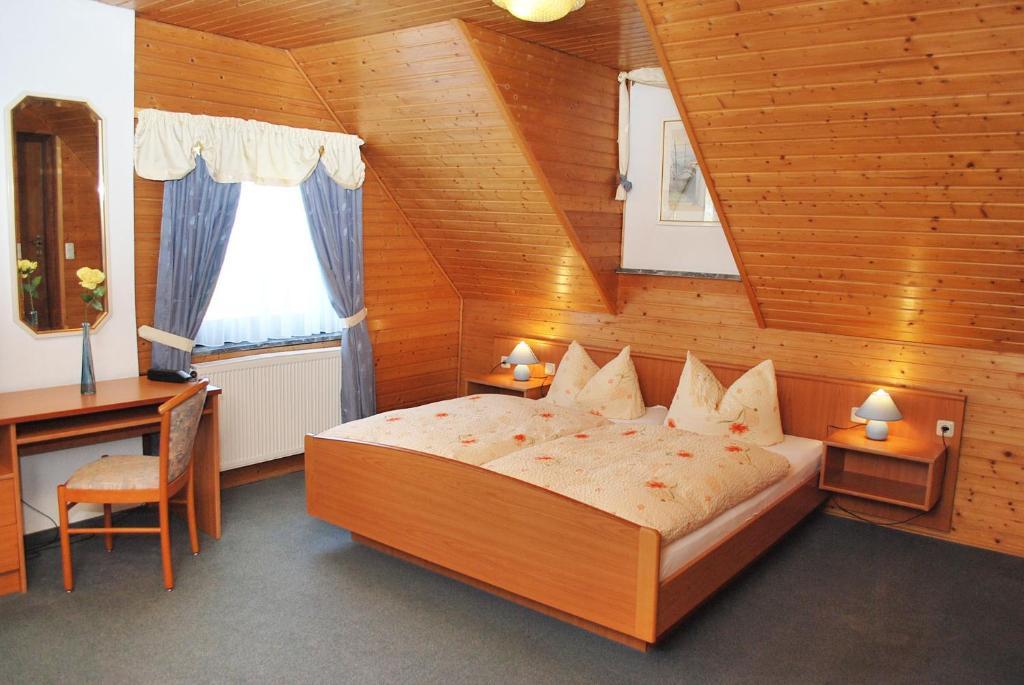 Hotel Waldschloss Бад-Камберг Номер фото